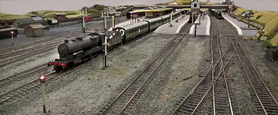 RoD 2-8-0 on ambulance train at Chinley